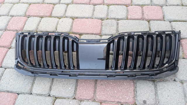 Решітка 5E0853653C041 VAG