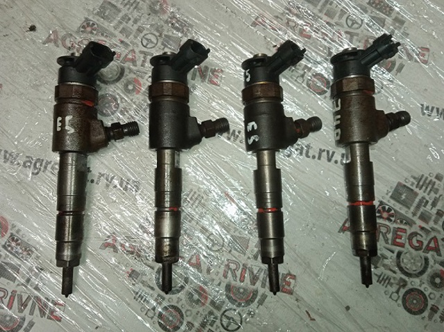 Форсунки електромагнітні 0445110340 PEUGEOT