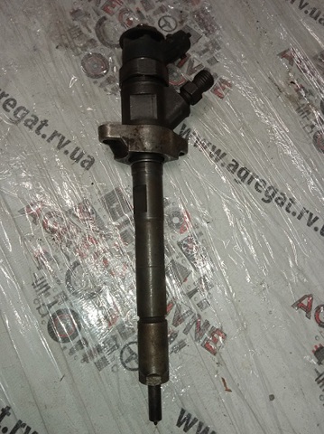 Форсунка дизельна в зборі, розпилювач + тримач 0986435150 BOSCH
