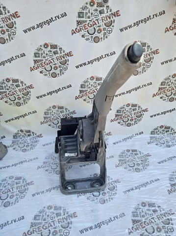 Важіль ручника 1T1711303G VAG