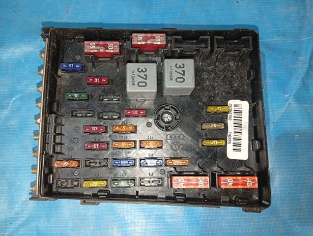 Реле запобіжників 3C0937125 VAG
