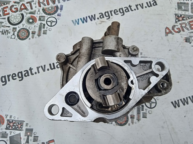 Насос вакуумний 73501167 OPEL
