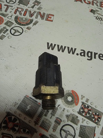 Датчик детонації Рено Трафік 1