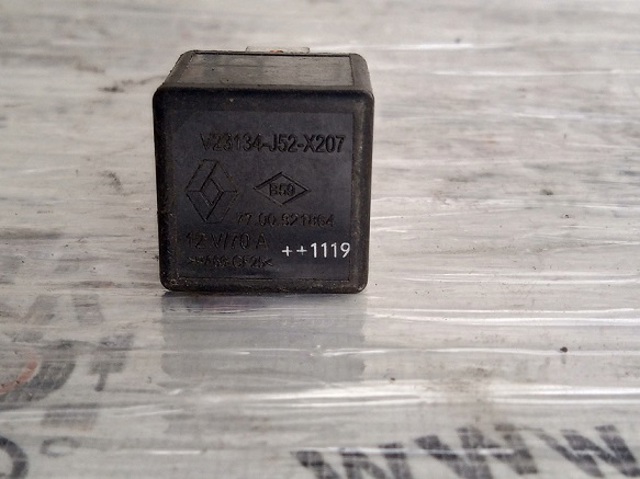 Реле протитуманної фари 7700821864 RENAULT