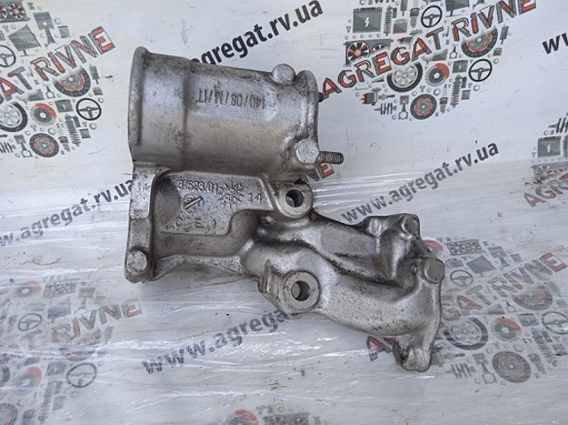 Кришка клапана реціркуціі ОГ / EGR 7701060994 RENAULT