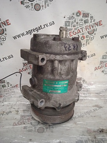 Компресор кліматичної установки 8200040681 RENAULT