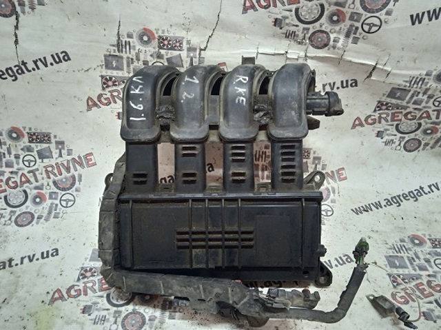 Колектор впускний 8200052007 RENAULT