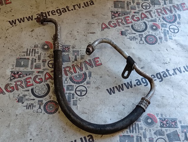 Трубка кондиціонера від компресора до радіатора 8200139749 RENAULT