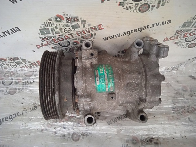 Компресор кондиціонера 8200315744 RENAULT