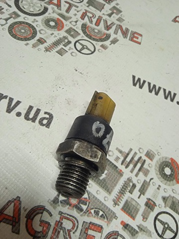 Датчик показника тиску масла Рено Сценік 2