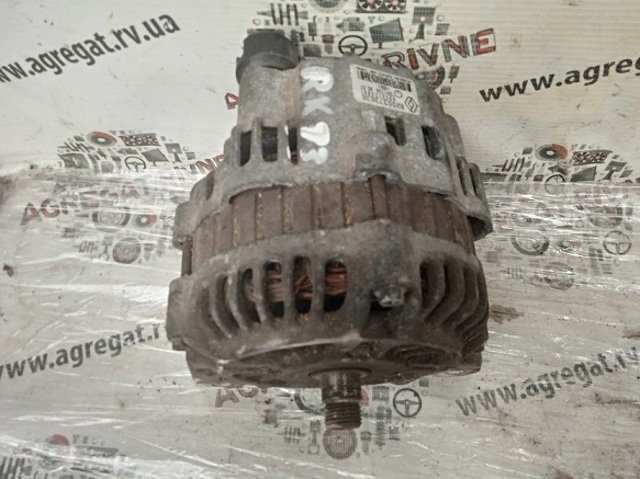 Авто генератор 8200373636 RENAULT