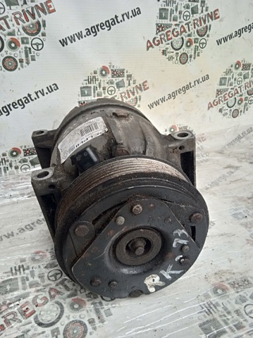 Компресор системи кондиціювання 8200678512 RENAULT