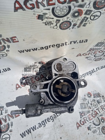 Насос вакуумний 9631971580 PEUGEOT