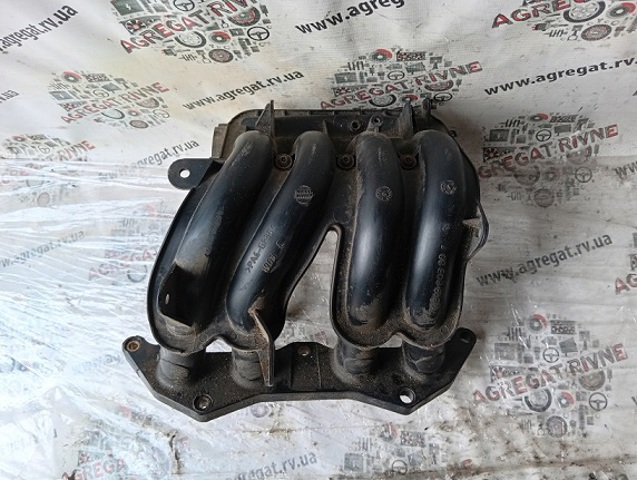 Колектор впускний 9631980380 PEUGEOT