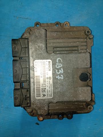 Блок двигуна 9663944680 PEUGEOT