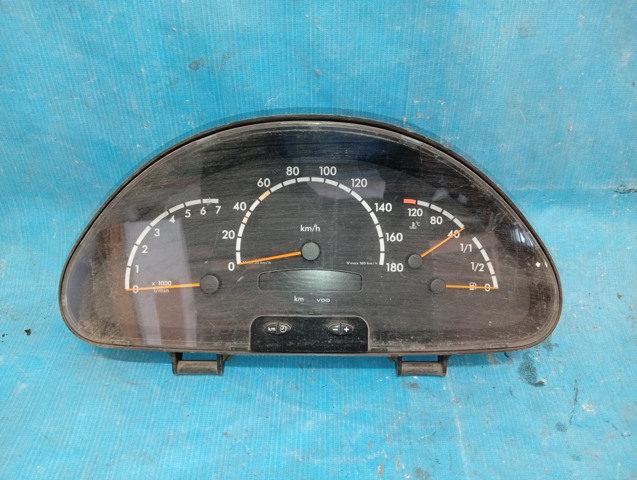 Щиток приладів додатковий A0014460921 MERCEDES