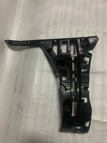 Кронштейн бампера заднього, правий 2228800612 MERCEDES