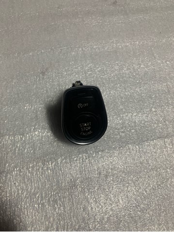Кнопка запуску двигуна 925073402 BMW