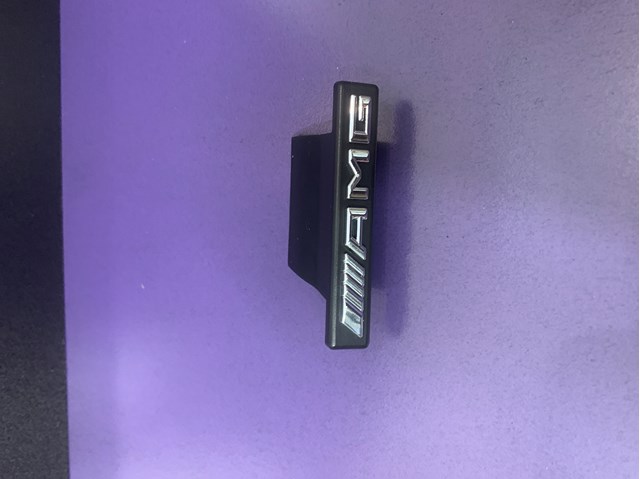 Емблема решітки радіатора A1678172000 MERCEDES