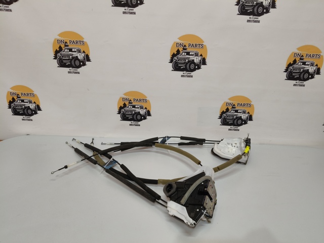Замок задніх дверей, правих 825006RR0A NISSAN