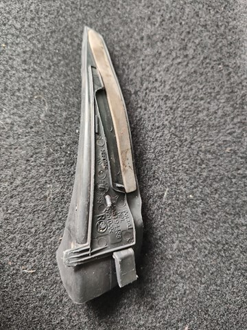 Заглушка кузова (підлоги) 5JA819448B9B9 VAG