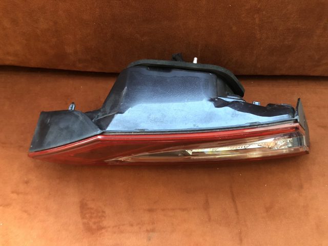Стоп задній 8159033350 TOYOTA