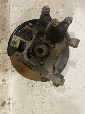 Цапфа поворотна права 52720C5000 HYUNDAI