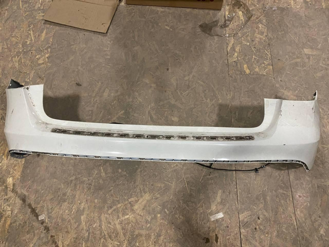 Кожух бампера заднього A1568850325 MERCEDES