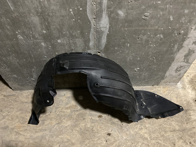Підкрилок передній лівий GHP956140J MAZDA