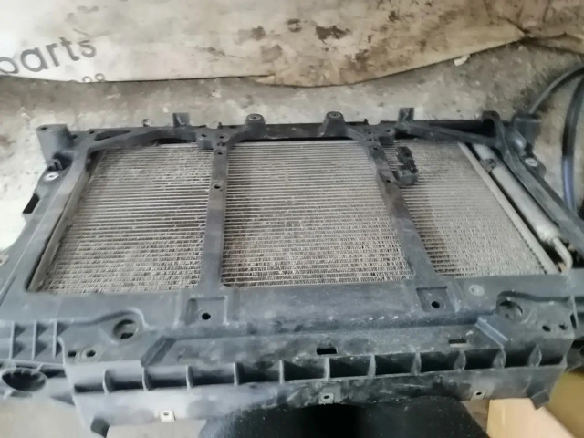 Рамка кріплення радіатора GHR153110B MAZDA