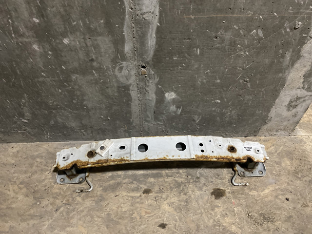 Балка бампера заднього GJR950260A MAZDA