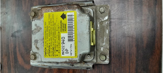 Модуль-процесор керування подушки безпеки MR522940 MITSUBISHI