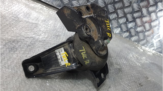 Права подушка двигуна 21810D3500 HYUNDAI