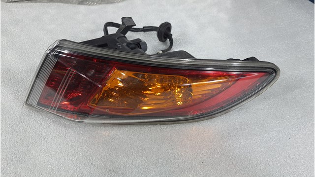 Фара задня права зовнішня 22016721 HONDA