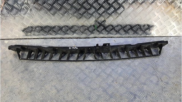 Кронштейн бампера заднього, центральний 3V5807863 VAG