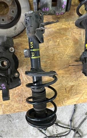 Стійка передня права 4060A670 MITSUBISHI