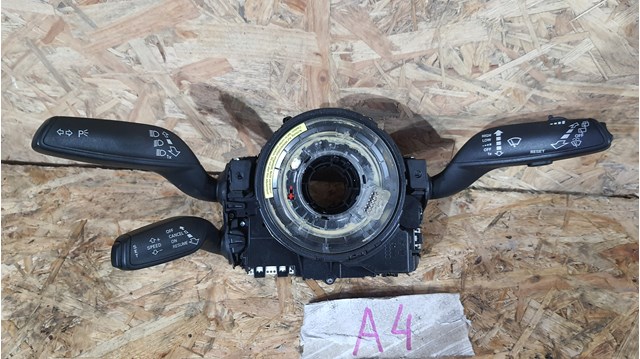 Перемикач підрульовий 4G8953502AD VAG