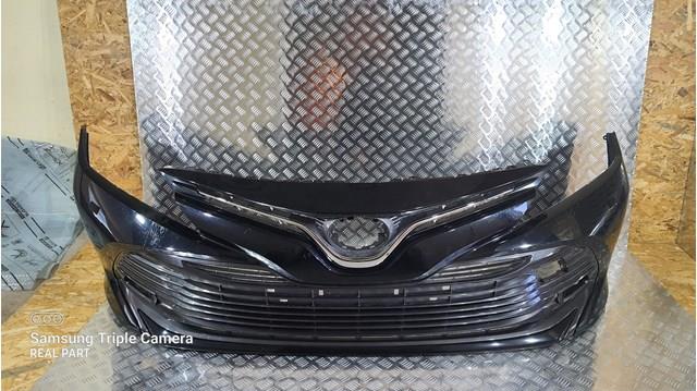Бампер на авто 521193T933 TOYOTA