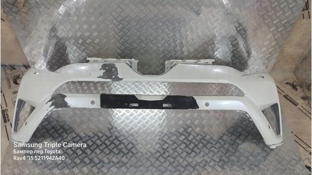 Бампер передній 5211942A40 TOYOTA