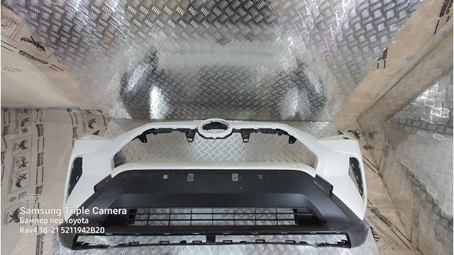 Бампер на авто 5211942B20 TOYOTA