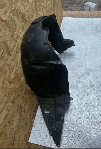 Підкрилки передні праві 5380505011 TOYOTA