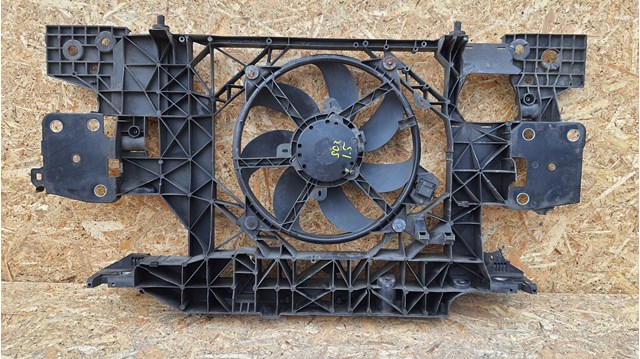 Суппорт радиатора (монтажная панель крепления фар) grand scenic 2013 1.6 752100007R 