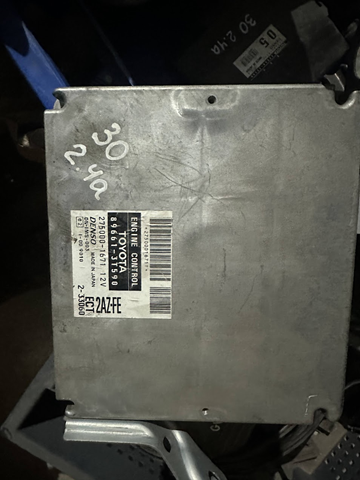 Блок двигуна 896613T590 TOYOTA
