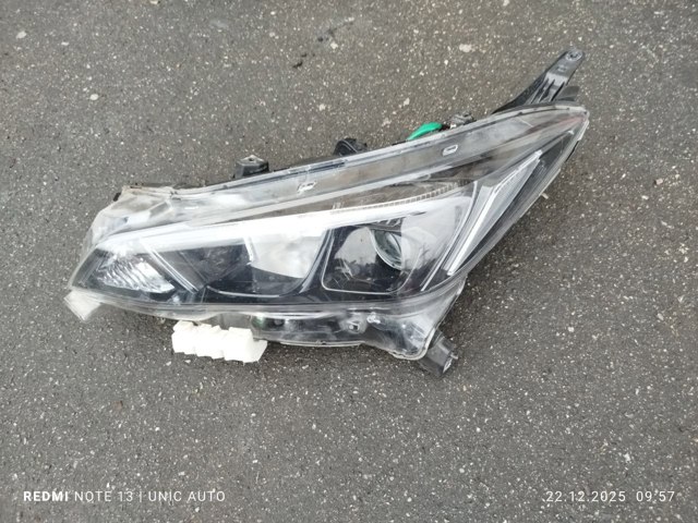 Фари 260605SH0A NISSAN