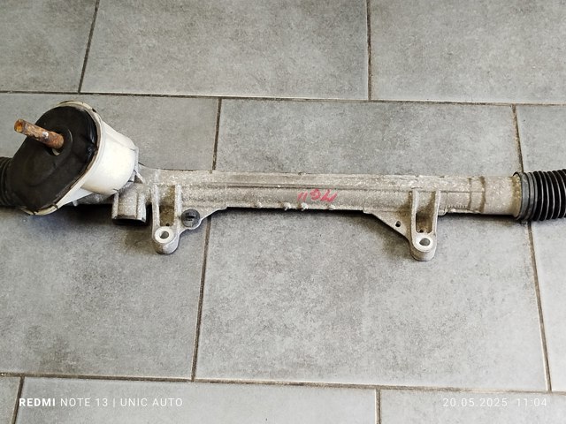Рейковий рульовий механізм 8200088495 RENAULT