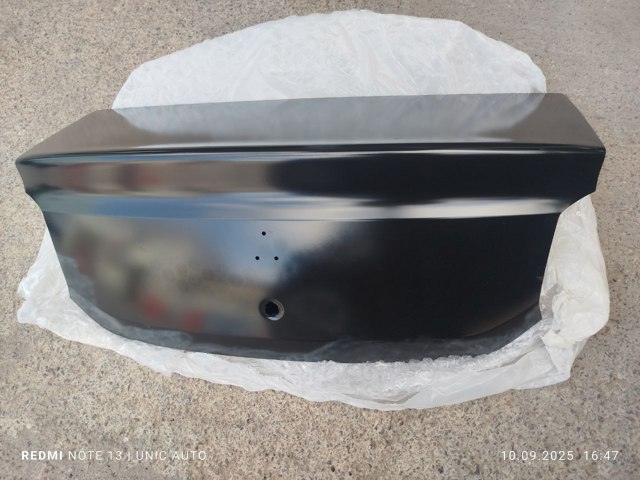 Кришка багажника кузова 901006652R RENAULT