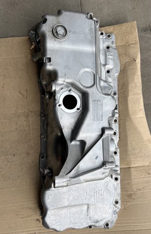 Піддон масляний картера двигуна 11138580128 BMW