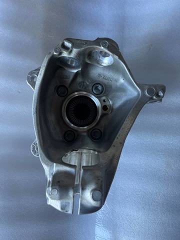 Цапфа - поворотний кулак передній, правий 31216882596 BMW