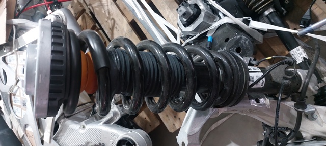 Амортизатор передньої підвіски 37109500364 BMW