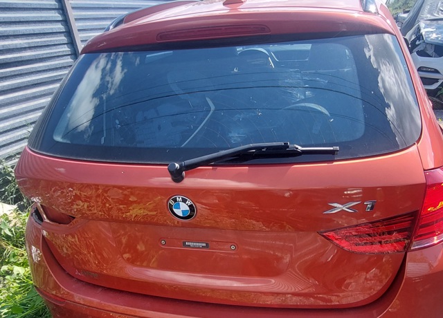 Задня ляда 41002993152 BMW
